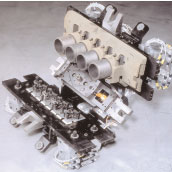 Die-cast Engine Block Grippers